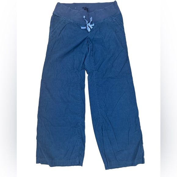 GAP Maternity Corduroy Pants Bundle - Picture 8 of 9